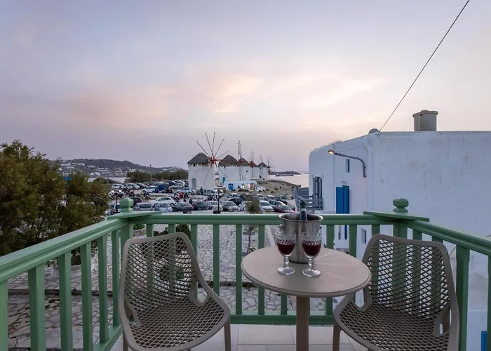 Mylos Suites